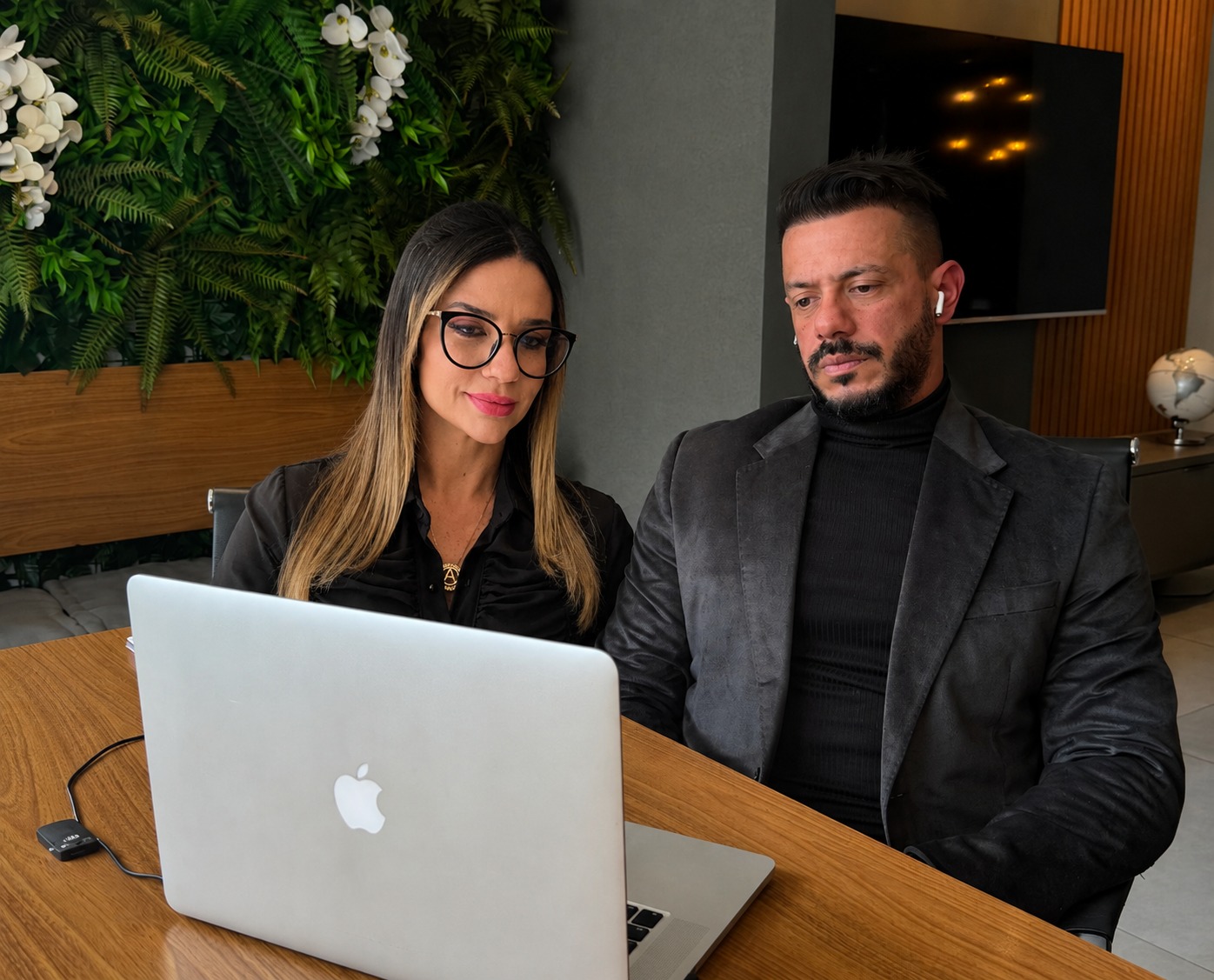 Amanda e Daniel, mentores do Método Inglês Sem Vergonha